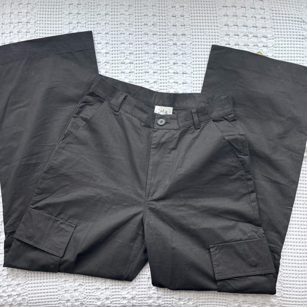 Lili Sidonio Black Cargo pants Sz Small